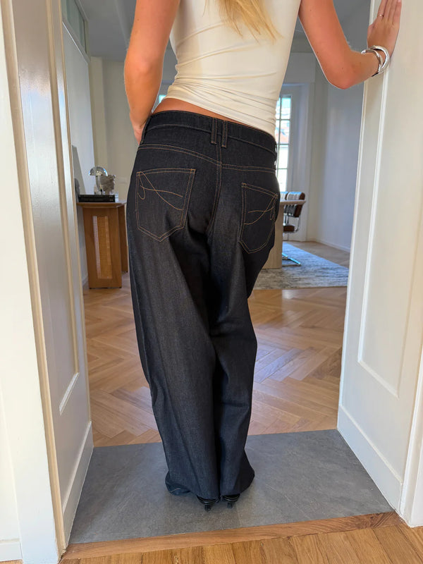 baggy jeans
