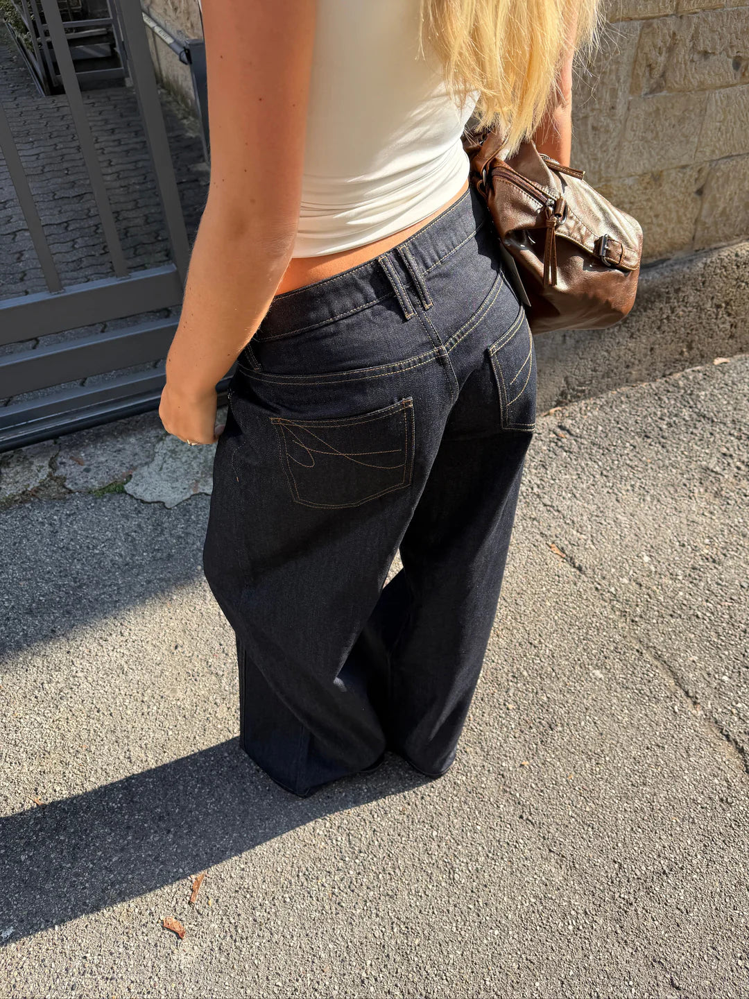 baggy jeans
